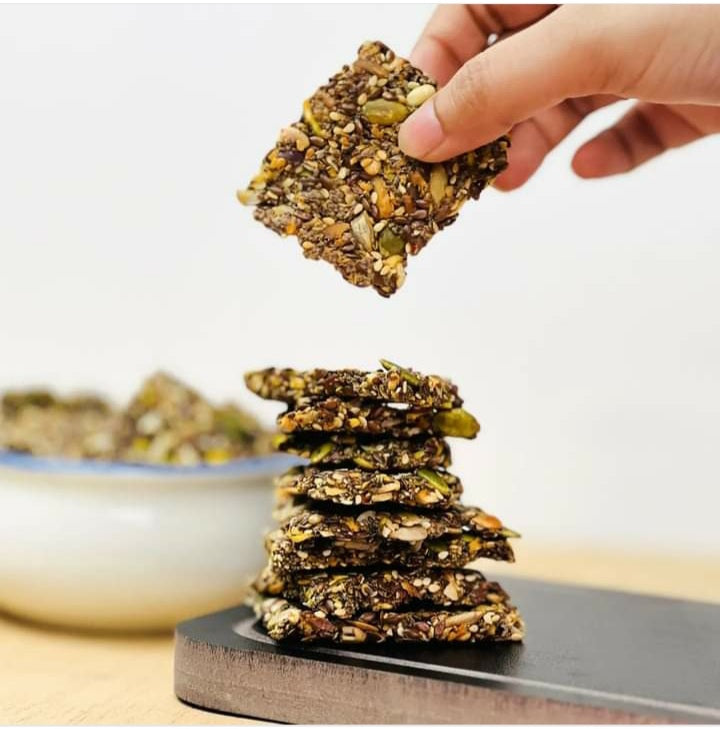 Seed Cracker